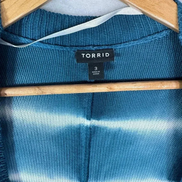 TORRID Dolman Boho Fall Super Soft Open Front Cardigan Tie Dye Blue Size 3X - Picture 5 of 6